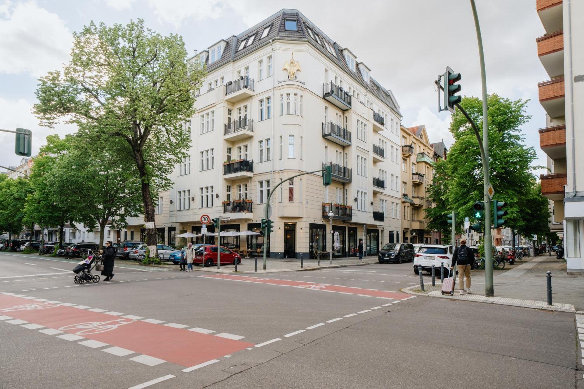 Homely - Luxury Loft, Modern, Near Kurfuerstendamm I Cafe Berlijn